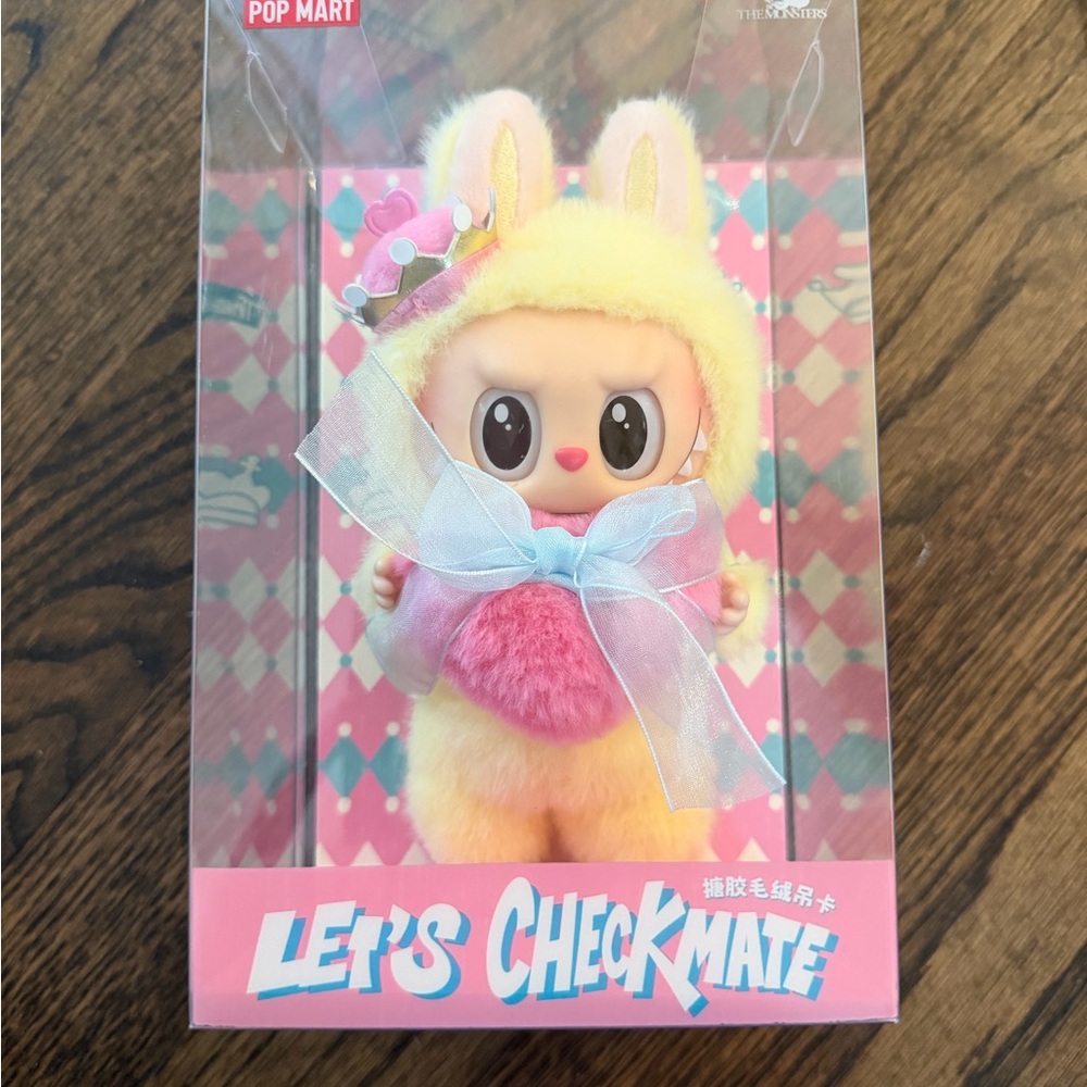 NEVER OPENED - Pop Mart Let's Checkmate Labubu